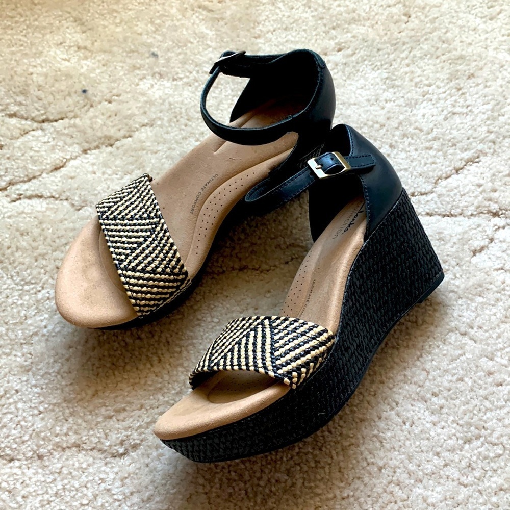Clarks Rose Ease Ankle-Strap Espadrille Platform Wedge Sandals, Size 6.5